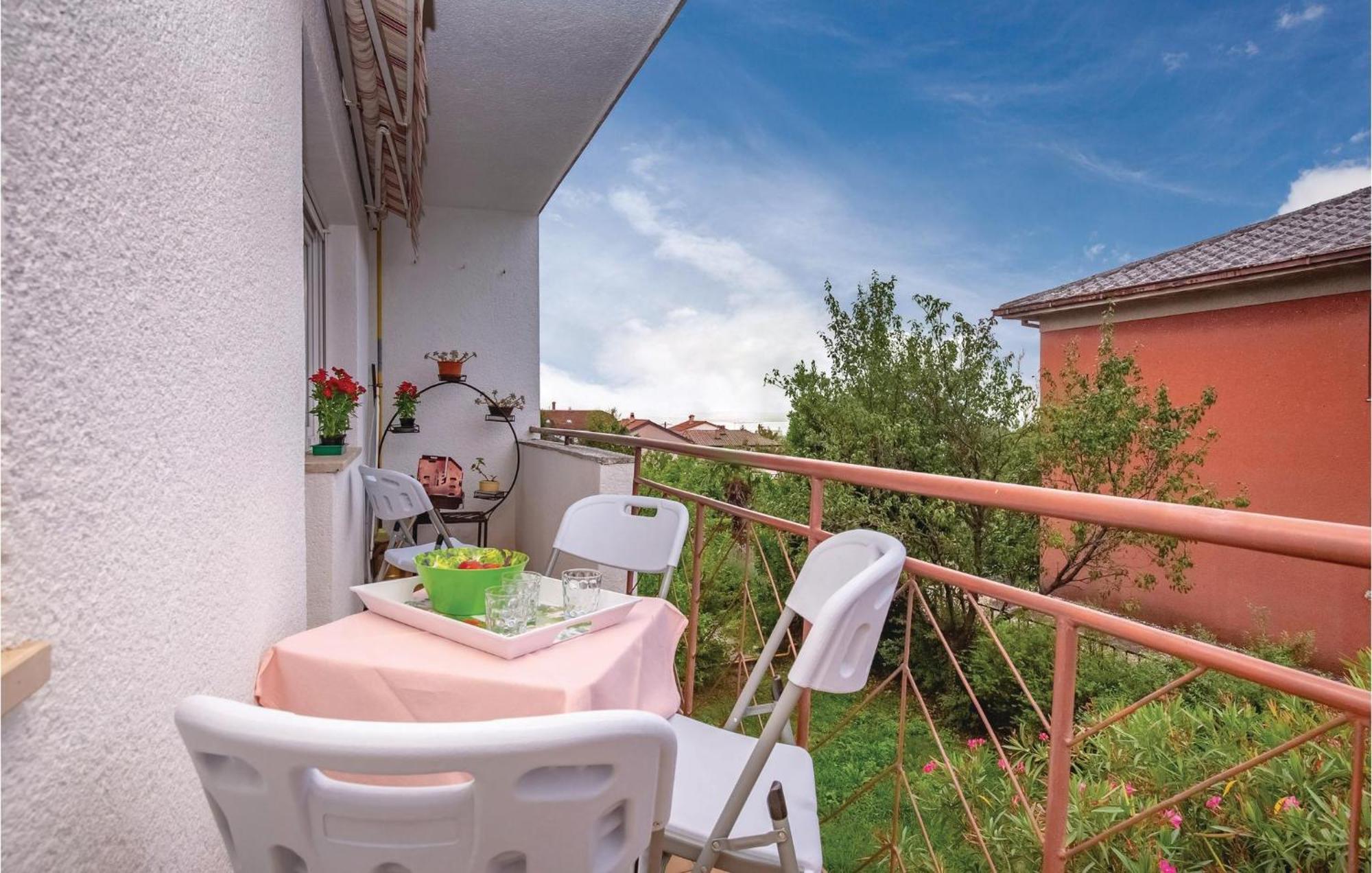 Amazing Apartment In Rijeka With Wifi Exterior photo